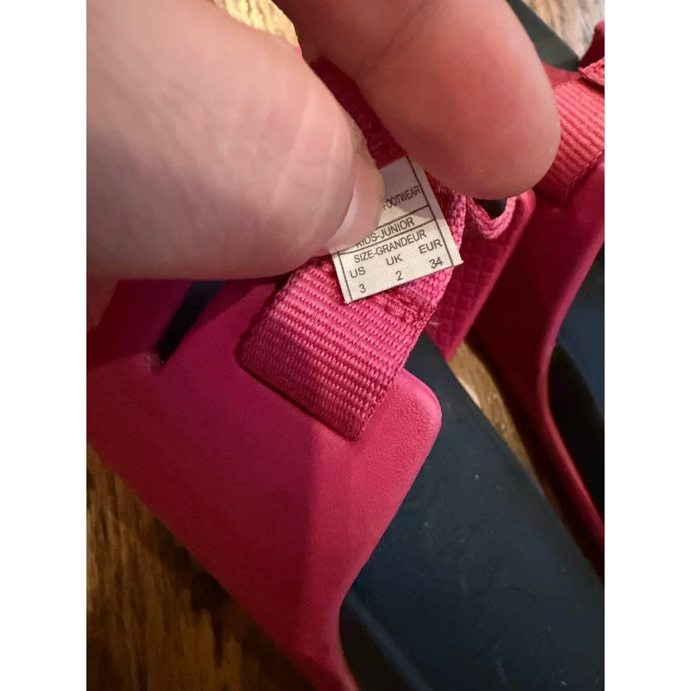 Chaco Chillos Slide Sandals Kids Size 3 Pink Adjustable Straps Lightweight
